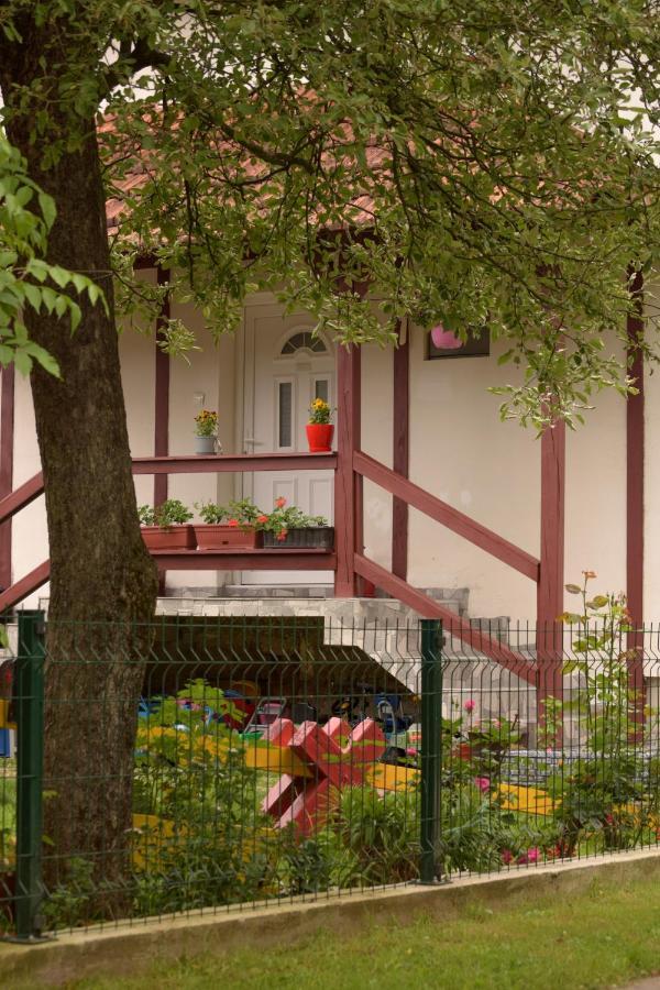 Apartment Dil Kulen Vakuf Exterior foto